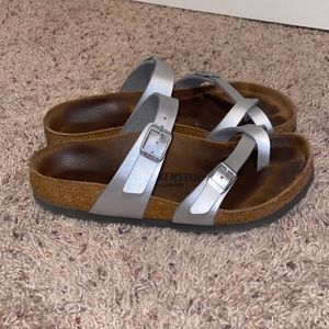 Silver Mayari birkenstocks